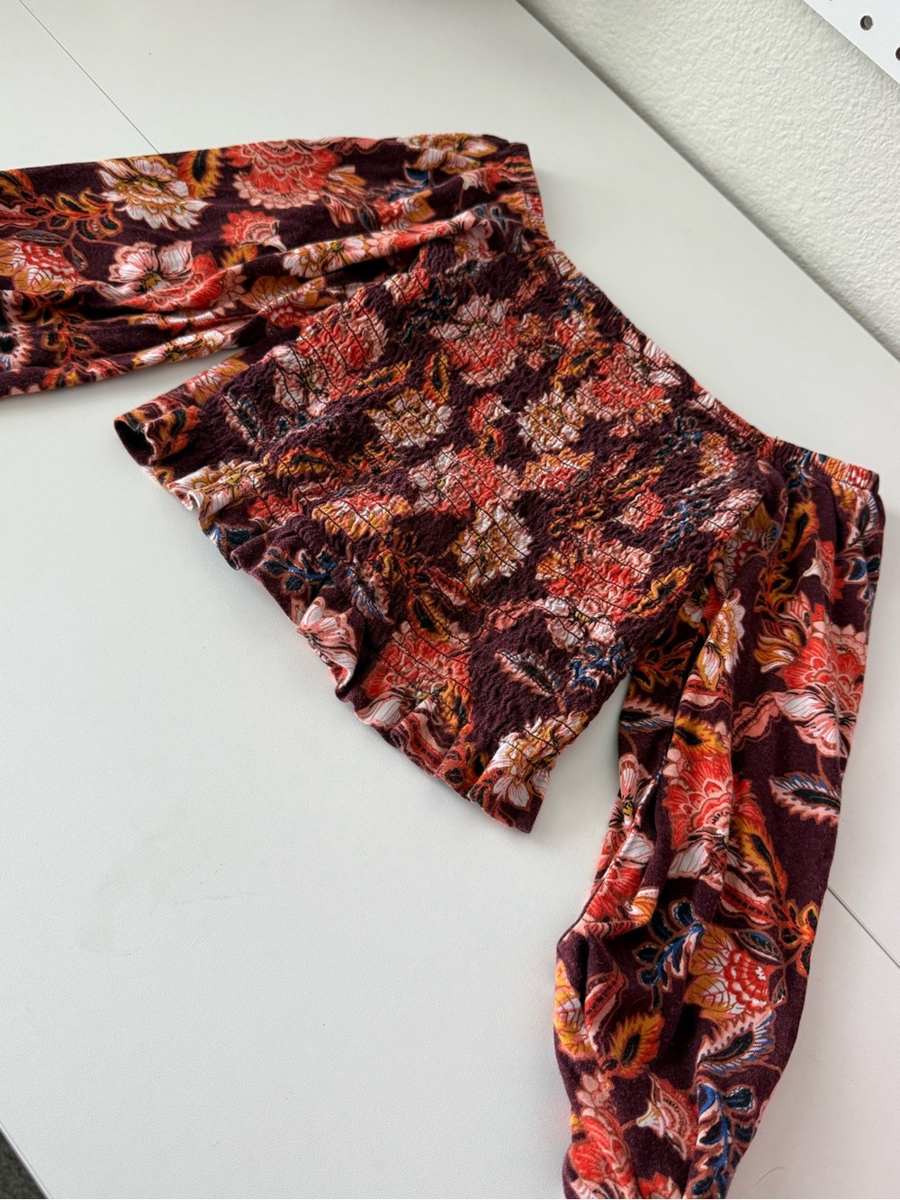 Old Navy Girls 100% cotton Floral Smocked Off Shoulder S 6-7  Boho Long Sleeve